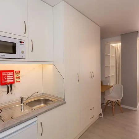 Πανσιόν Chic Parede