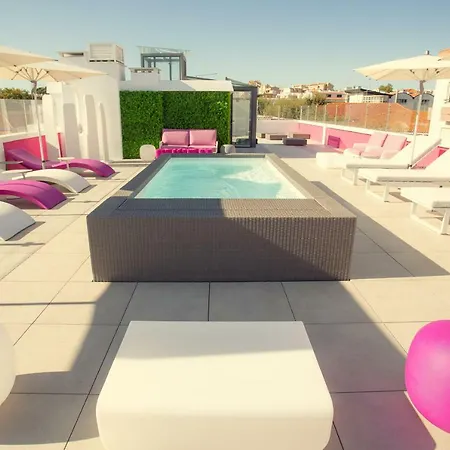 Πανσιόν Chic Parede