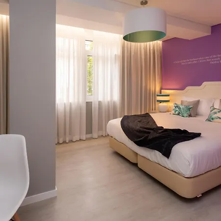 Chic 3* Parede
